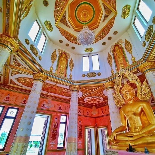 วัดแสนสุข วัดสวยชลบุรี
