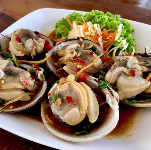 ร้านดังบางแสน อาหารทะเลสดๆรสชาติอร่อย