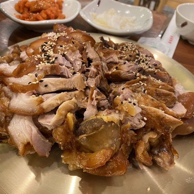 성신여대 족발 맛집 잭아저씨족발보쌈 본점
