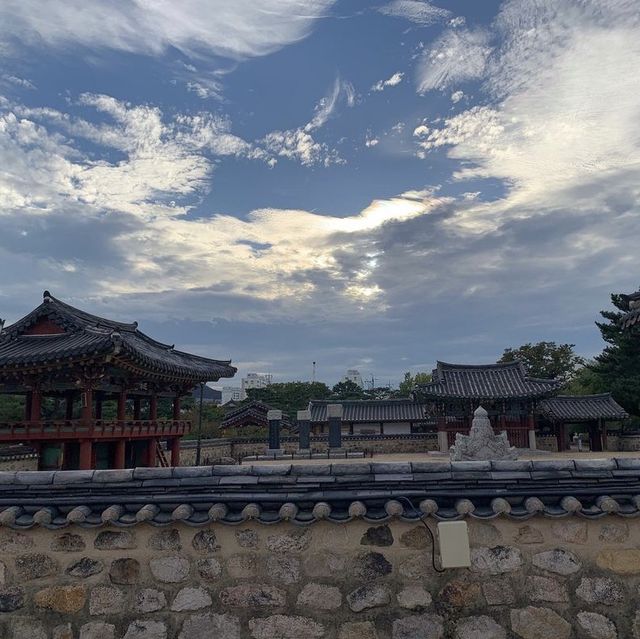 김수로왕이 잠들어 있는 곳, 수로왕릉
