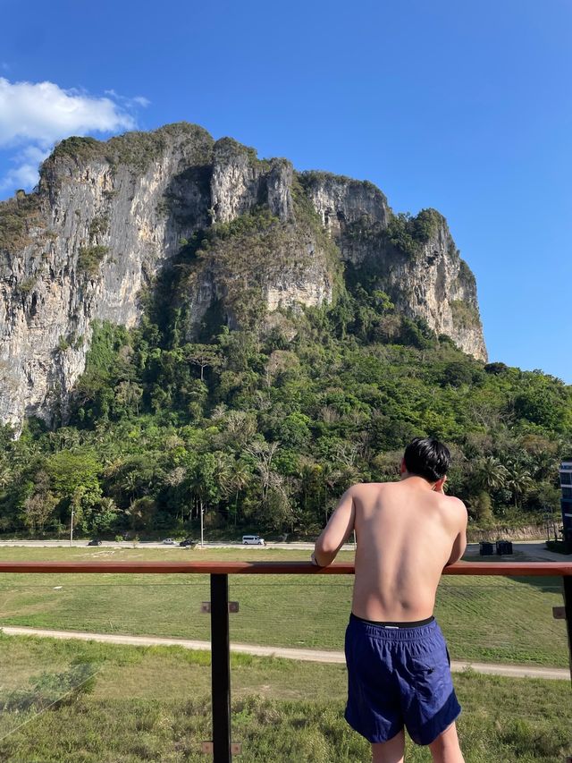 ⛰️미쳐버린 루프탑 수영장 뷰🏊‍♀️