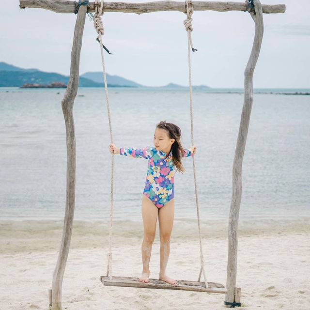 เกาะมัดสุม หาดทรายสวย น้องหมูน่ารัก, สุราษฎร์ธานี