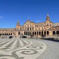 Orange you glad you went to Seville? 🍊 