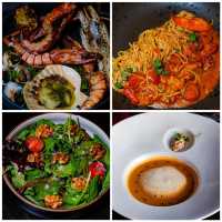 RIB ROOM & BAR Steakhouse ชั้น 31  โรงแรม The La