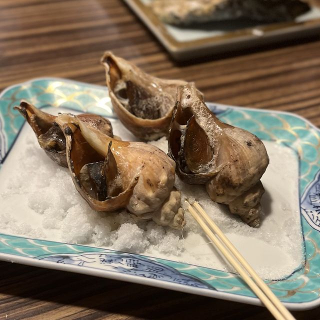 【札幌・西8丁目】厚岸産の牡蠣が驚きの安さ「ろばた居酒屋 鮮場 しゃも次郎」