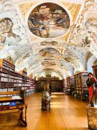 【プラハ🇨🇿】世界一美しい図書館📗📚ストラホフ修道院
