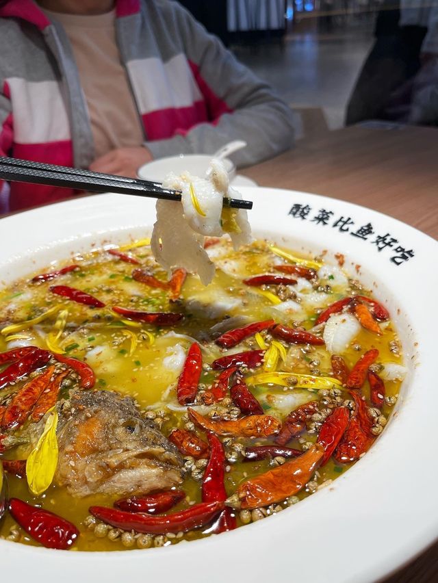 超正酸菜魚🐟🐟開到嚟香港了
