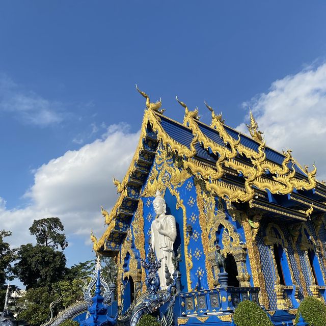 วัดร่องเสือต้น (วัดสีน้ำเงิน )จังหวัดเชียงราย