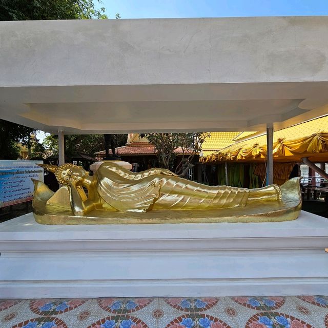 ไหว้พระขอพรวัดเชิงเลน