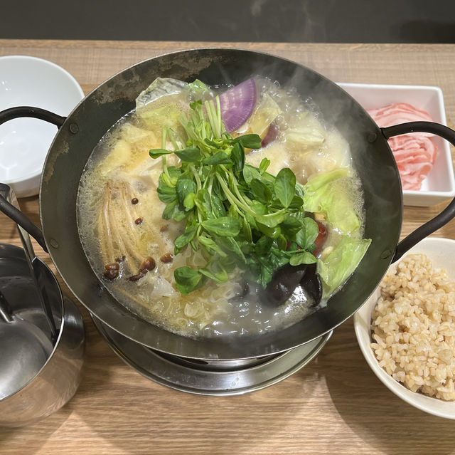 【東京🗼】おひとり様でも安心！1人用薬膳鍋が食べられるお店🍲