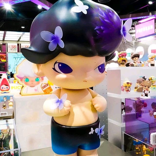 สายจุ่ม กุมมือกัน