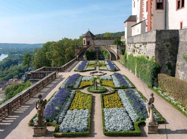 ปราสาทยุคกลางแห่งเมือง Wurzburg