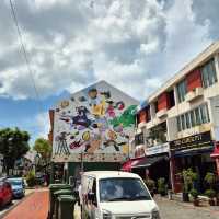 Joo Chiat Colourful Street Art & Shophouses 
