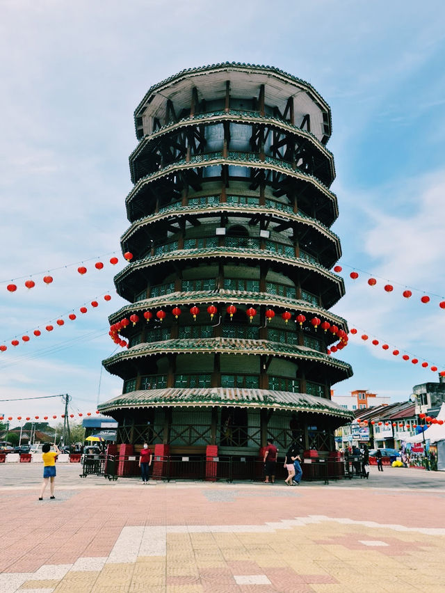 Leaning Tower of Teluk Intan 