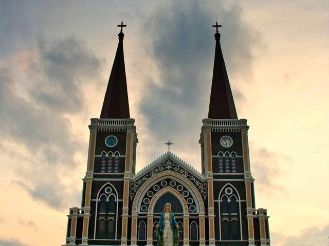 เที่ยวโบสถ์คริสต์ จันทบุรี