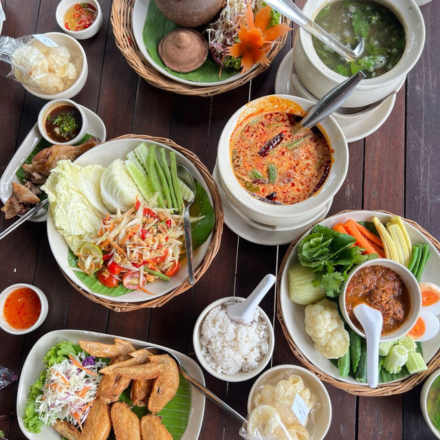 KEEREE MANTRA | อาหารหลักร้อย วิวหลักล้าน