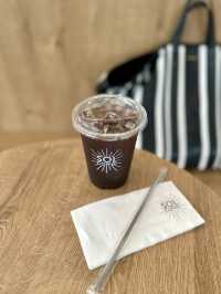 ☕️คาเฟ่มินิมอล มีดีมีกาแฟถึง 4 ชนิด & ราคาเป็นมิตร