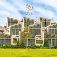 โรงแรมเขาใหญ่สุดสวย มีสระว่ายน้ำลอยฟ้า