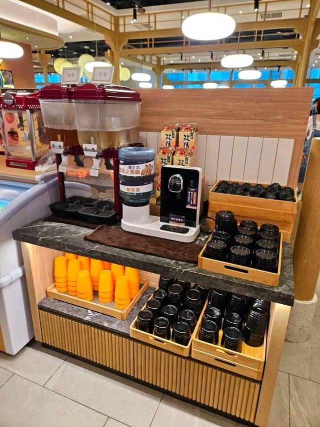 無限任飲任食的午市火鍋放題