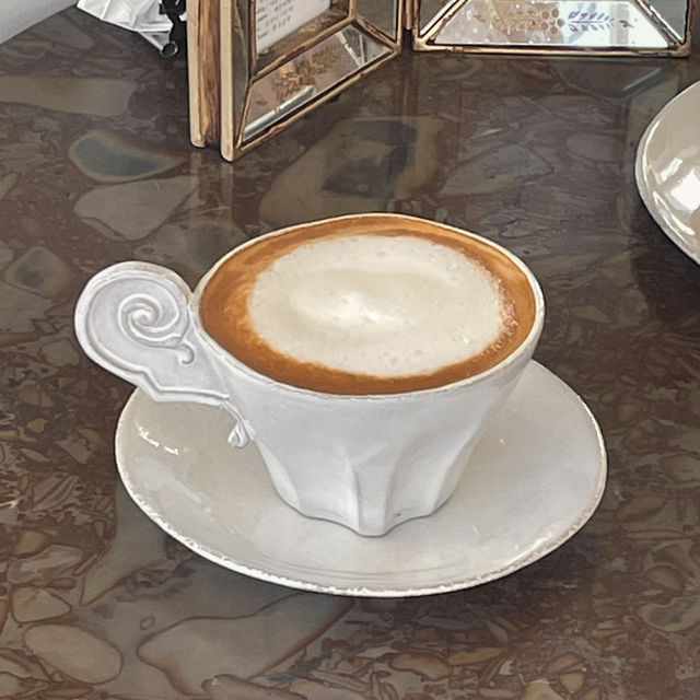 漢南洞にあるお気に入りのカフェastierdevillatte 🤎