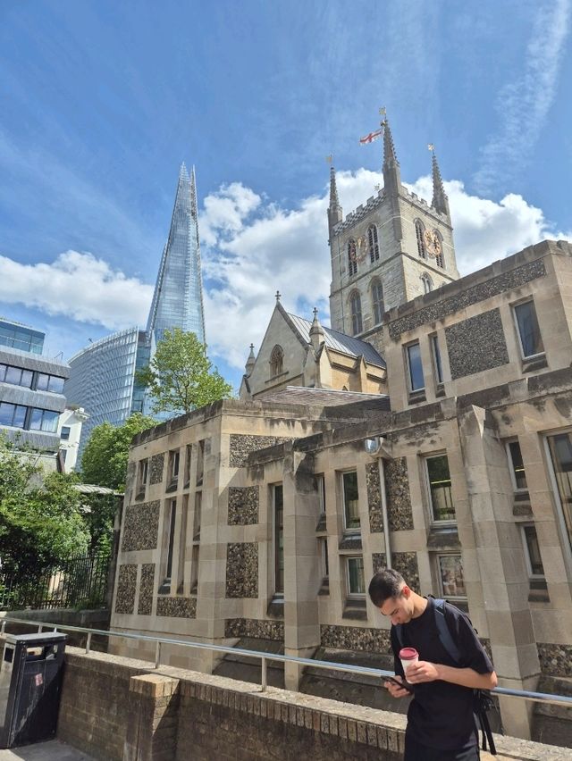 ⛪️무료로 구경 가능한 사우스워크 대성당⛪️