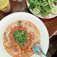 ร้านเด็ดหลวงพระบาง ร้านเก่าแก่ที่ห้ามพลาด 🇱🇦