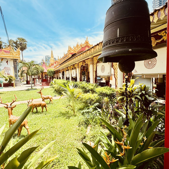 keen to see Burmese Buddhist temple in Penang