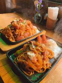 【福岡カフェ】ボリューム満点の鉄板ナポリタンがおすすめ🍝