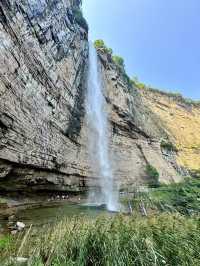 Experience magical mountains and waterfalls at Baligou Scenic Area