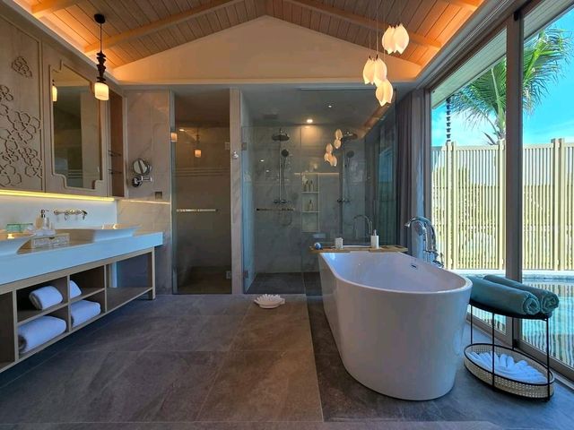 รีวิวที่พัก The Little Shore Khao Lak 