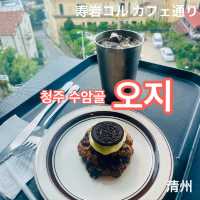 清州　ルーフトップもある高台の絶景カフェ【오지 】