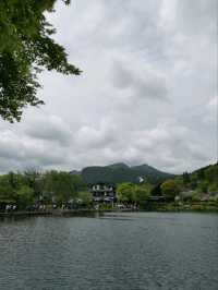 Kinrin lake ทะเลสาบน้ำอุ่นที่ตราตรึงใจ