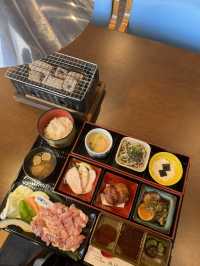 【福岡ランチ】はかた地鶏や宮崎日南鶏をテーブルで炭焼き焼きで食べられるお店🐓