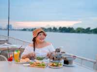 ร้านอาหารริมแม่น้ำเจ้าพระยา ปากเกร็ด นนทบุรี