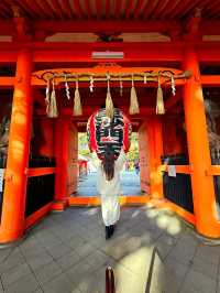【京都/紅葉スポット】階段一面に落ちた紅葉で大人気💡市内から離れているのに大混雑スポット！
