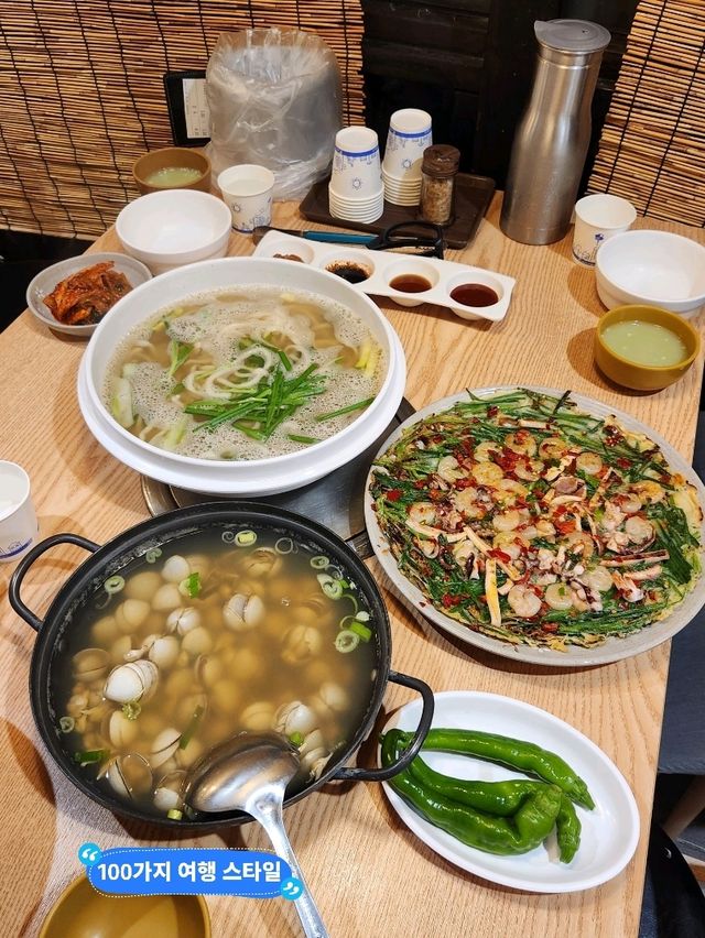 환상적인 가을 핫플 동동칼국수 경산점👍