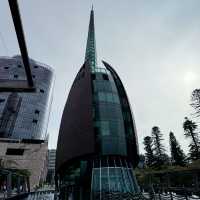 The Bell Tower：珀斯的歷史與文化地標 🔔🏙️