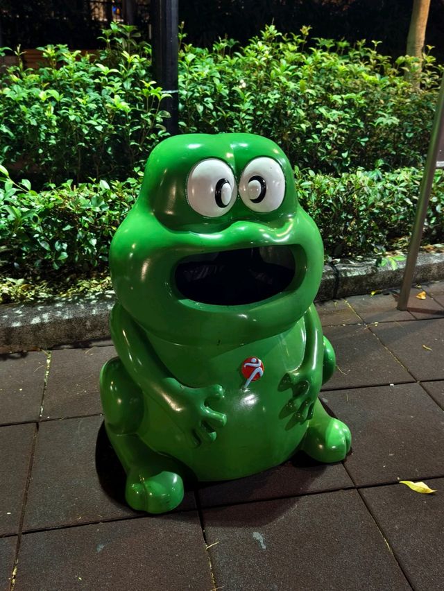 櫻桃街公園遊樂場：家庭娛樂好去處，適合聚會同放鬆