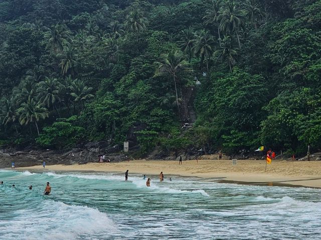 หาดลับภูเก็ต
