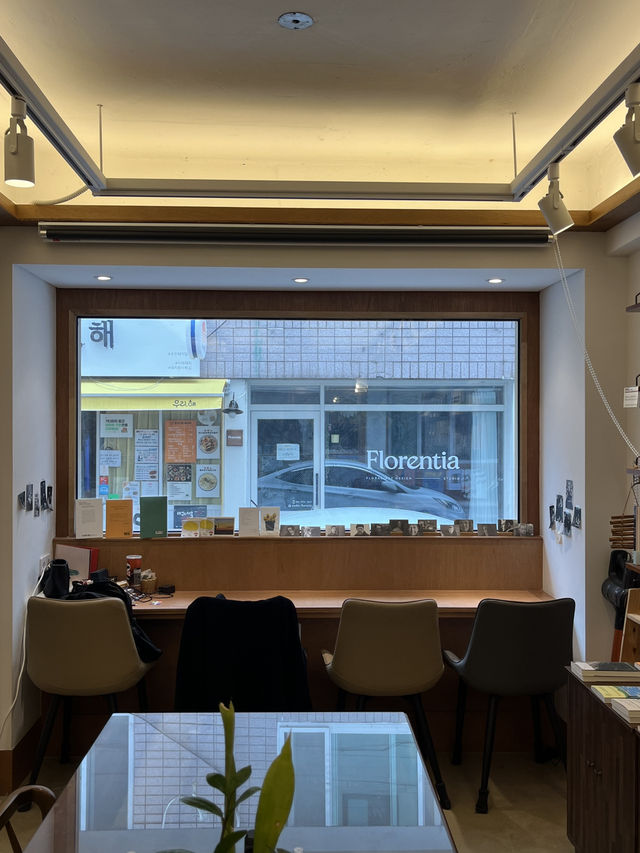 대구 독립서점 실내데이트