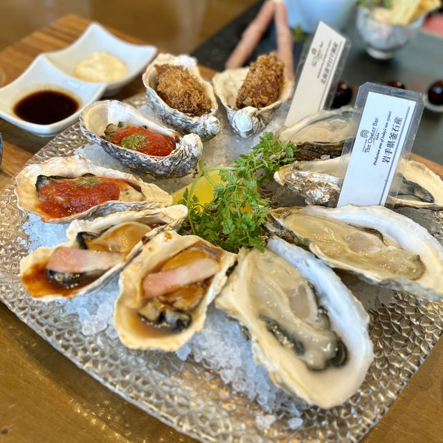 【兵庫・神戸】神戸港と牡蠣料理のマリアージュ「The Oyster Bar KOBE」
