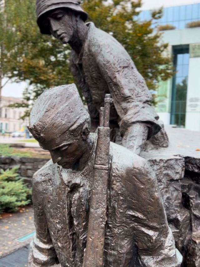 Warsaw Uprising Monument: A Tribute to Courage and Sacrifice