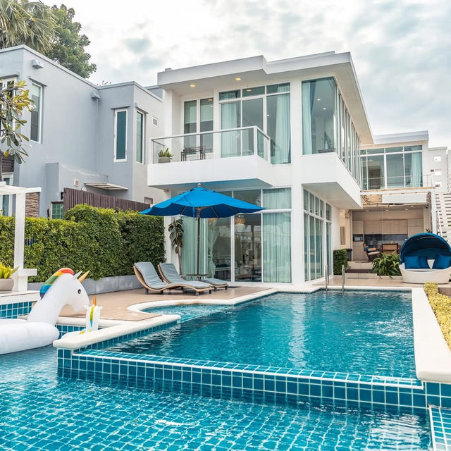 Pool villa ติดหาดปราณบุรี น้องหมาพักได้