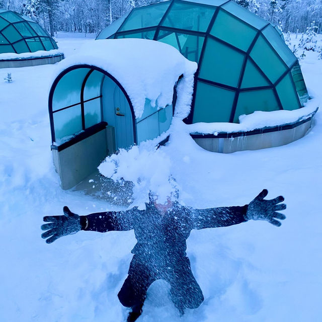 Glass Igloos ! Off The Bucket Lists. 