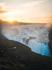 Your Guide to Visiting Iceland: Land of Fire, Ice, and Epic Adventures