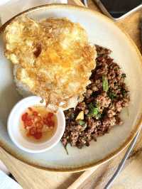 ทริปเขาใหญ่ พักพูลว่ลล่า 1 คืน กินฉ่ำๆ