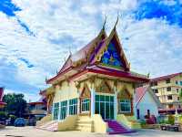 สักการะท้าวเวสสุวรรณ วัดศรีประชาราม