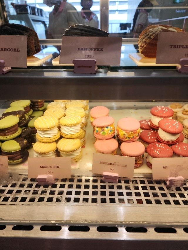 คาเฟ่สีหวาน SOURI เปิดใหม่ที่ฟิวเจอร์พาร์ค