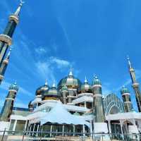 CRYSTAL MOSQUE TERENGGANU | WHERE TERENGGANU'S BEAUTY MEETS ARCHITECTURAL BRILLIANCE 