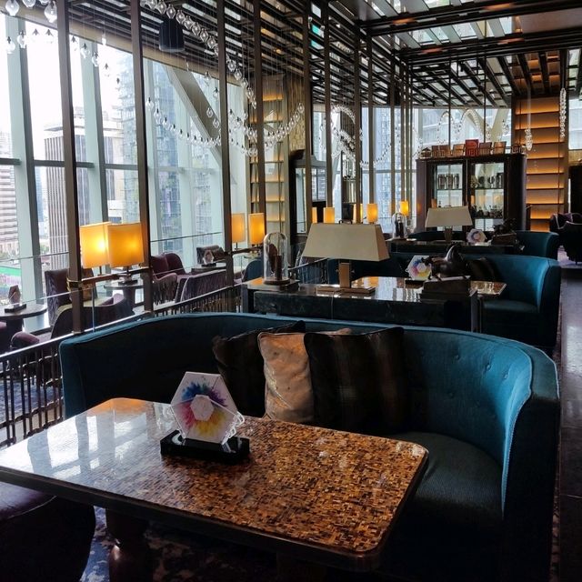 Bar Trigonal: A Unique Experience of Storytelling, Flavor, and Ambiance